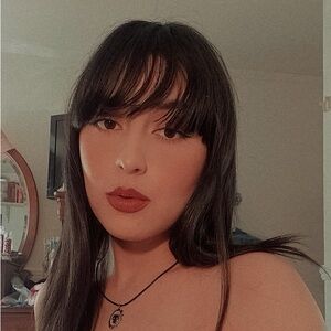 Meet your Posher, Jazmine